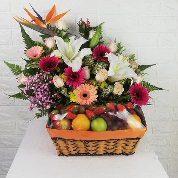 Surprise Birthday Gifts Delivery in Dubai@ Special Offers | Carmel Flowers