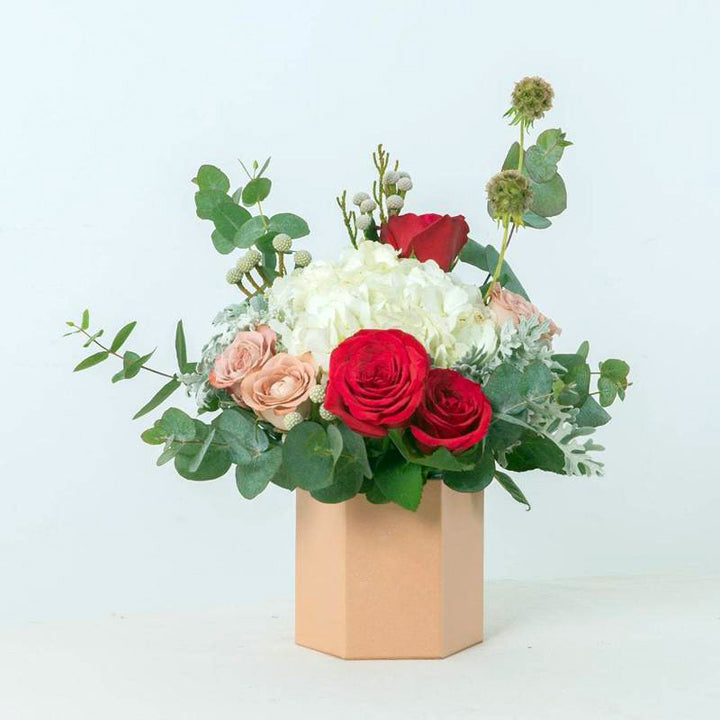 Fresh Flower Delivery in Dubai, UAE. Indoor & Outdoor Plants, Artificial Flowers, Plants & Trees, Succulent, Terrariums & Supplies, Gardening & Plantation, Moss wall, Green wall, Foliage Wall, Flowers for every occasion, Landscape Designing, Dry Flower, Coir Products, Plant Pots, Pets (Birds and Fishes) Aquarium, More.