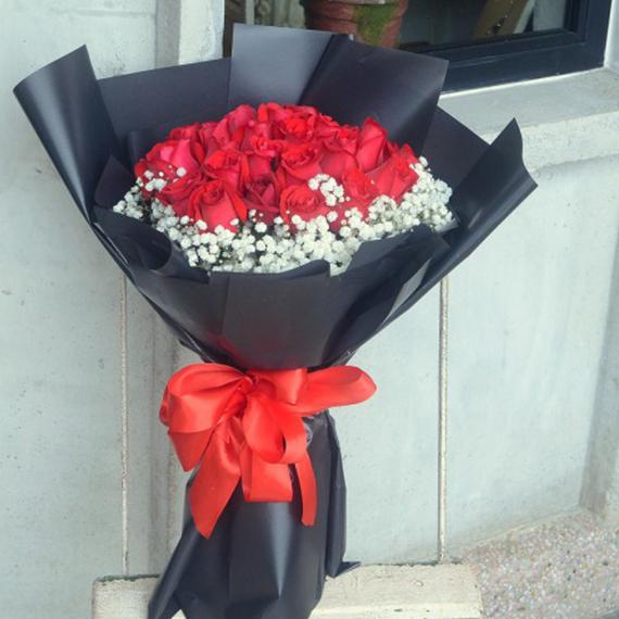 Fresh Flower Delivery in Dubai, UAE. Indoor & Outdoor Plants, Artificial Flowers, Plants & Trees, Succulent, Terrariums & Supplies, Gardening & Plantation, Moss wall, Green wall, Foliage Wall, Flowers for every occasion, Landscape Designing, Dry Flower, Coir Products, Plant Pots, Pets & Aquarium, More.